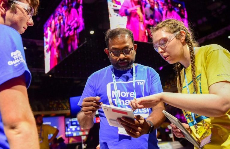 FIRST Tech Challenge UK - Volunteering header image